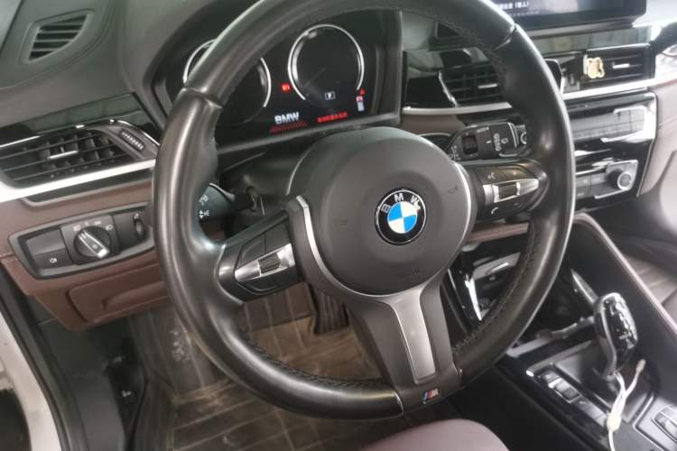 Used BMW X2 2021 sDrive25i Leading Model M Sport Package Steering Wheel