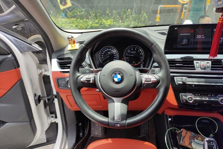Used BMW X2 2021 sDrive25i M Sport Package Steering Wheel