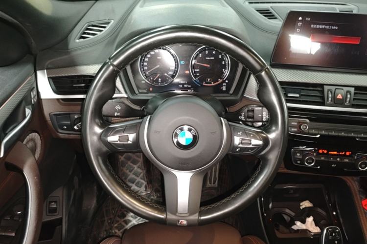 Used BMW X2 2021 Restyled sDrive25i Sharp Edition Steering Wheel