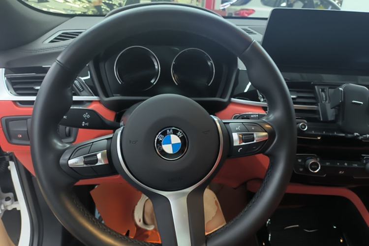 Used BMW X2 2021 sDrive25i Leading Model M Sport Package Steering Wheel