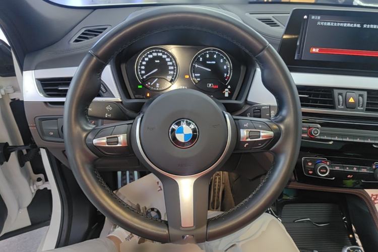 Used BMW X2 2021 Restyled sDrive25i Midnight Edition Steering Wheel