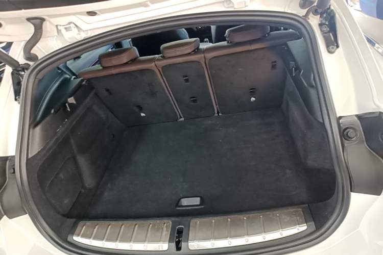 Used BMW X2 2021 sDrive25i Leading Model M Sport Package Trunk