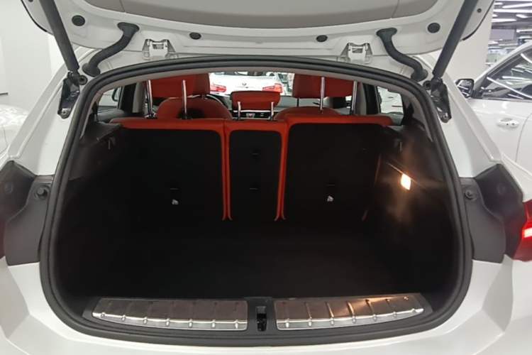 Used BMW X2 2021 sDrive20i M Sport Package Trunk