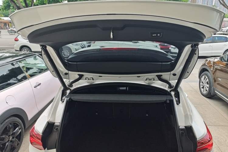 Used BMW X2 2021 sDrive25i Leading Model M Off-Road Package Trunk