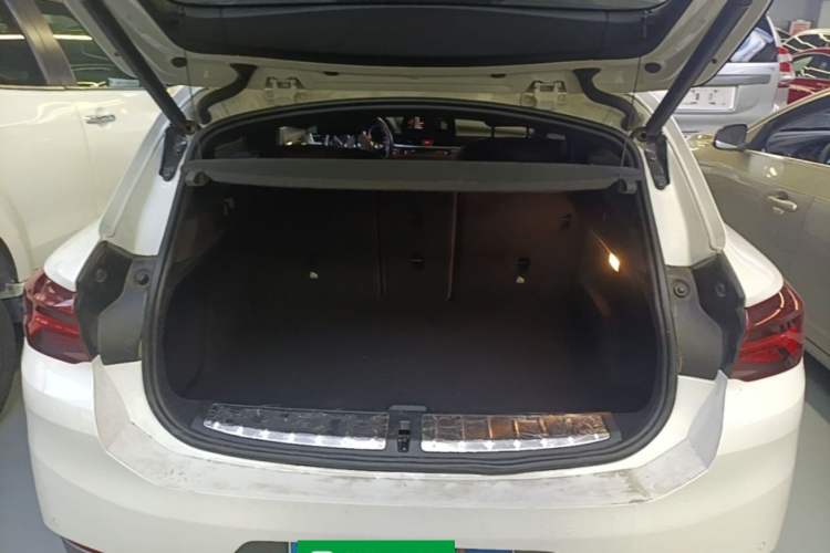 Used BMW X2 2021 sDrive25i Leading Model M Off-Road Package Trunk