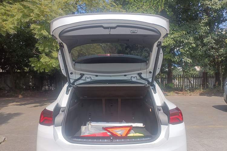 Used BMW X2 2021 Restyled sDrive25i M Sport Package Trunk