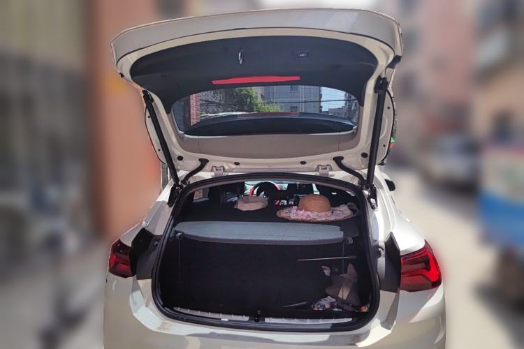 Used BMW X2 2021 sDrive25i M Sport Package Trunk