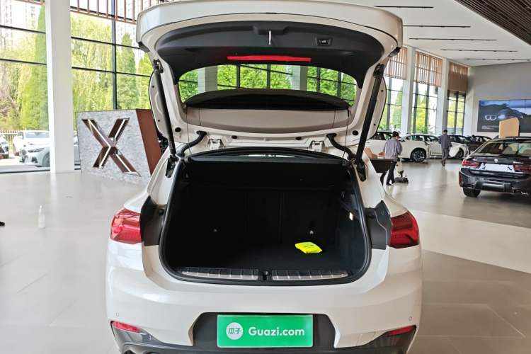 Used BMW X2 2021 sDrive25i M Sport Package Trunk