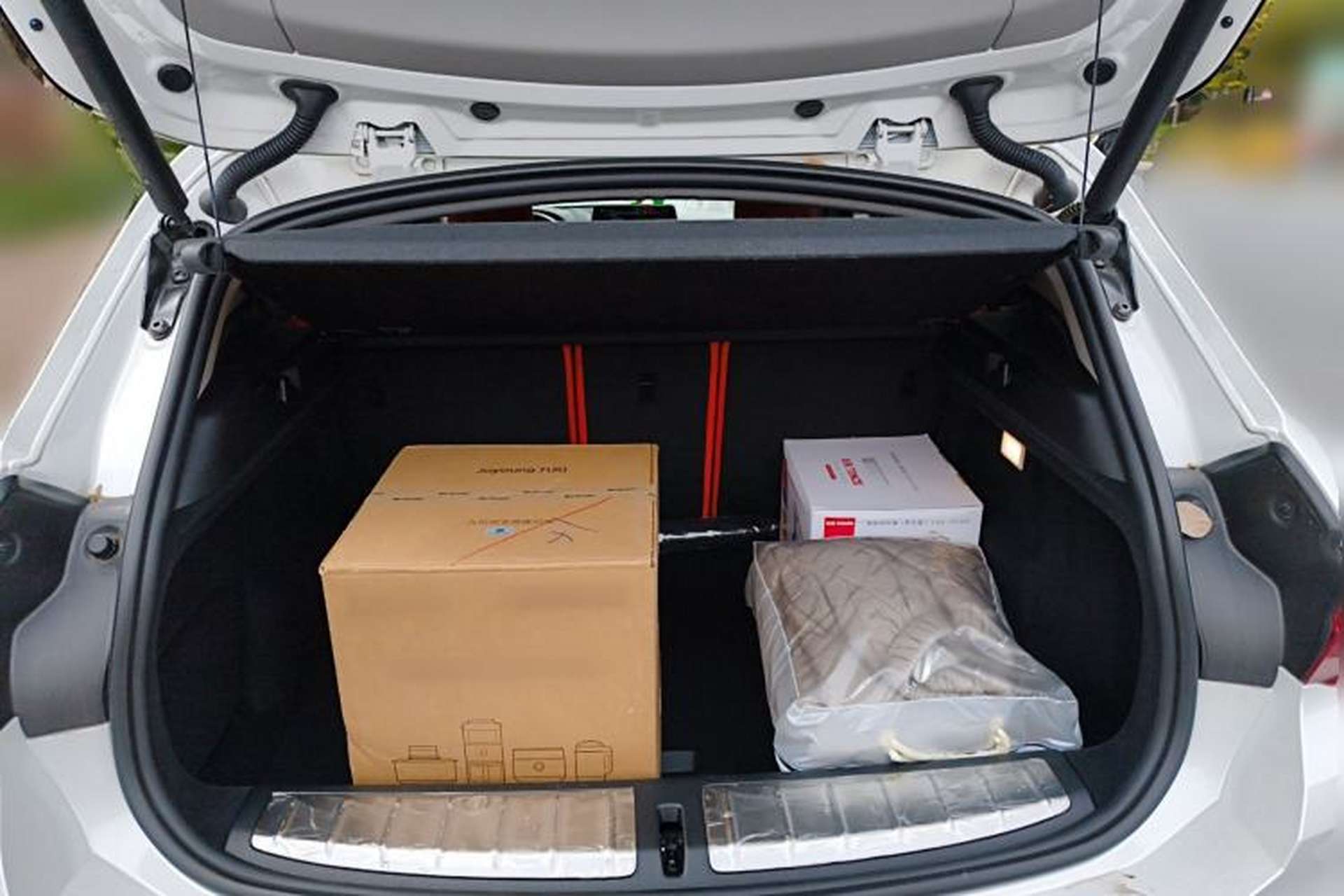 Used BMW X2 2021 sDrive25i M Sport Package Trunk
