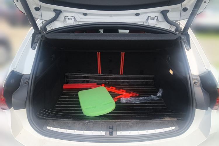 Used BMW X2  Trunk