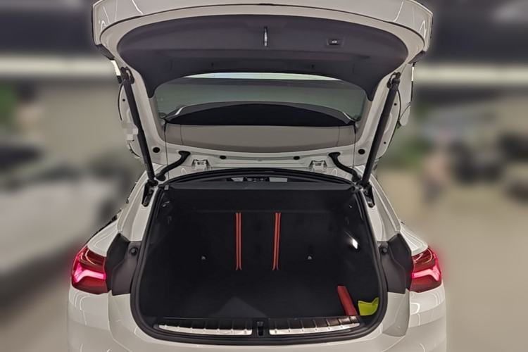 Used BMW X2 2021 sDrive25i M Sport Package Trunk