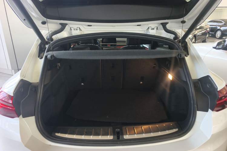 Used BMW X2 2021 sDrive25i M Sport Package Trunk