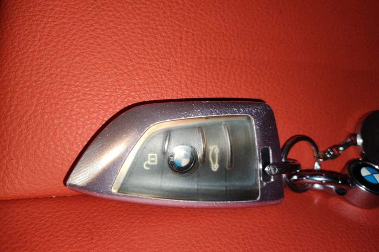Used BMW X2 2021 sDrive25i Leading Model M Sport Package Vehicle Key