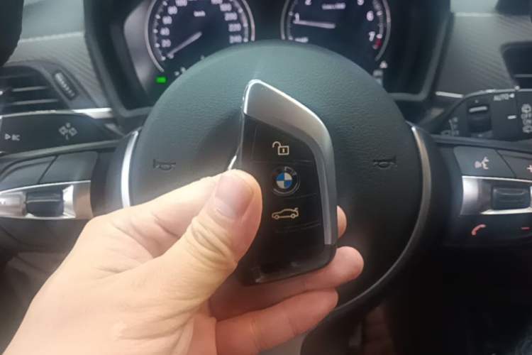 Used BMW X2 2021 Restyled sDrive25i Sharp Edition Vehicle Key