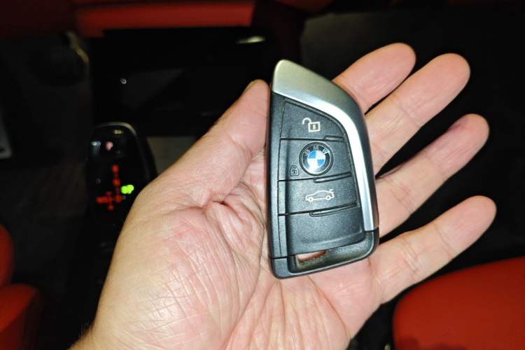 Used BMW X2 2021 sDrive25i Leading Model M Sport Package Vehicle Key