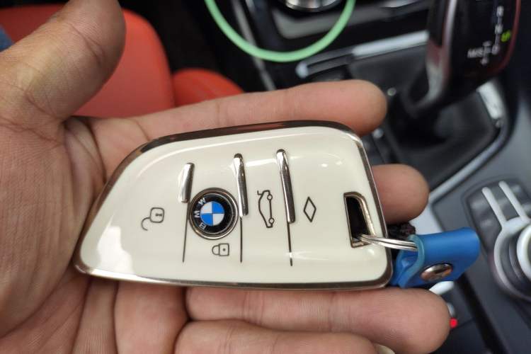 Used BMW X2 2021 sDrive25i M Sport Package Vehicle Key
