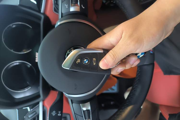 Used BMW X2 2021 sDrive25i Leading Model M Sport Package Vehicle Key