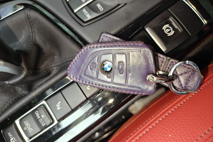 Used BMW X2 2021 xDrive25i M Sport Package Vehicle Key