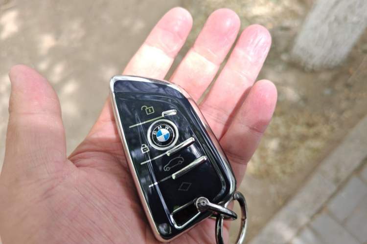 Used BMW X2 2021 sDrive25i Leading Model M Sport Package Vehicle Key