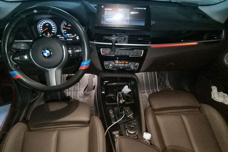 Used BMW X2 2021 sDrive25i M Sport Package Center Console