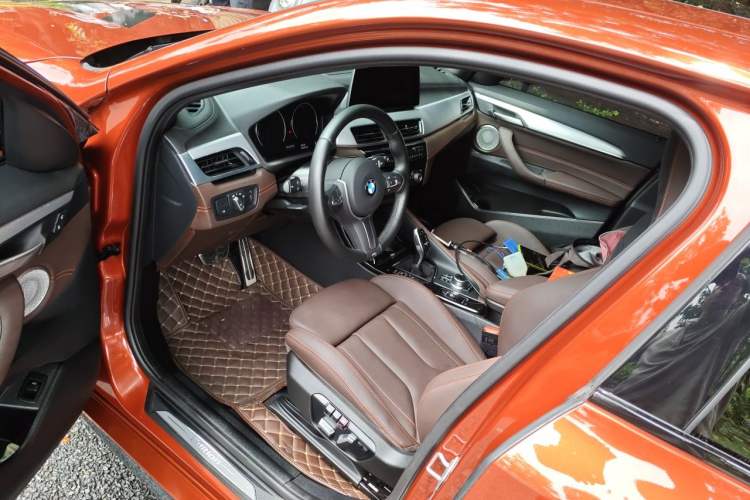 Used BMW X2 2021 Restyled sDrive25i Midnight Edition Driver Seat