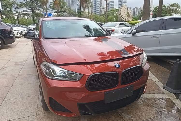Used BMW X2 2021 sDrive25i Midnight Edition Front Right 45 Deg