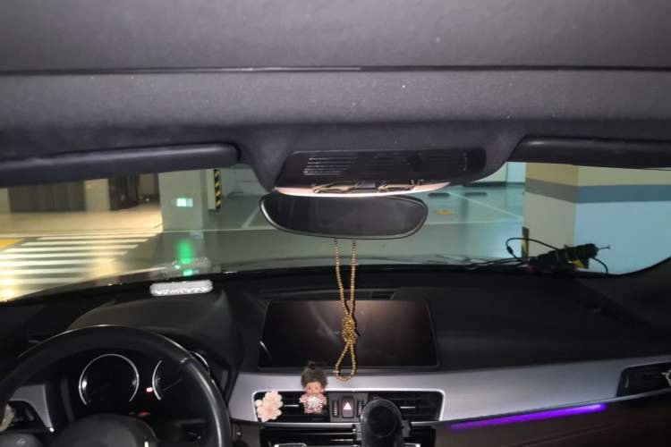 Used BMW X2 2021 sDrive25i Midnight Edition Headliner