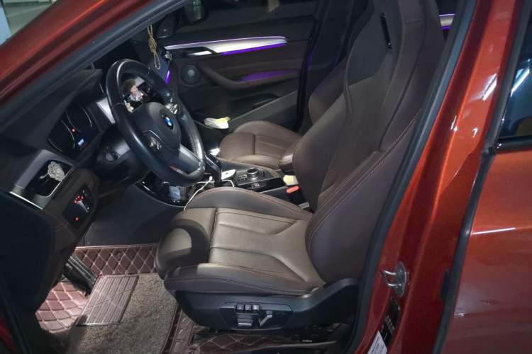 Used BMW X2 2021 sDrive25i Midnight Edition Left Front Seat