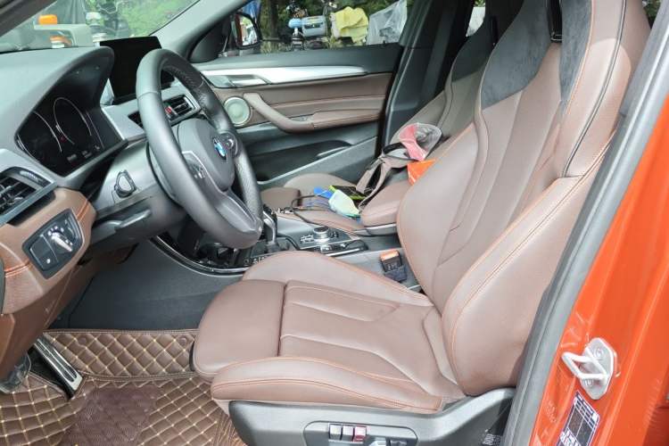 Used BMW X2 2021 Restyled sDrive25i Midnight Edition Left Front Seat