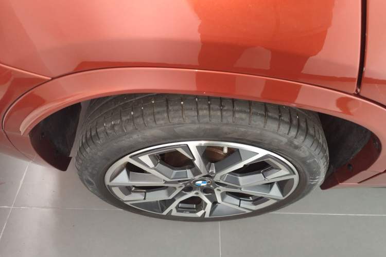 Used BMW X2 2021 Restyled sDrive25i Midnight Edition Right Rear Wheel Hub