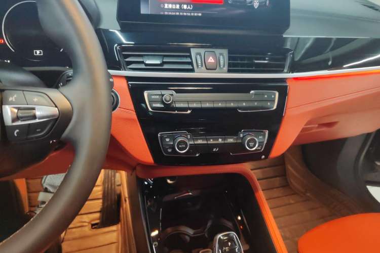 Used BMW X2 2022 sDrive25i M Sport Package Audio And AC Panel