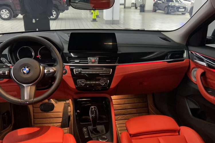 Used BMW X2 2022 sDrive25i M Sport Package Interior 2