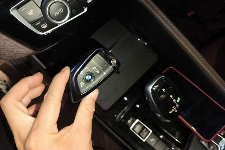 Used BMW X2 2022 sDrive25i M Sport Package Vehicle Key