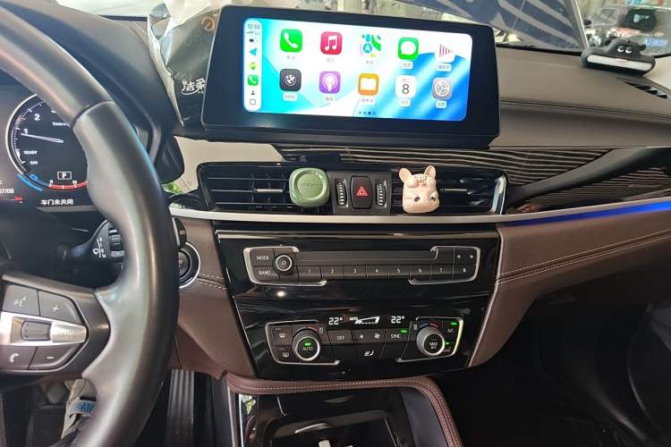 Used BMW X2 2022 sDrive25i M Sport Package Audio And AC Panel