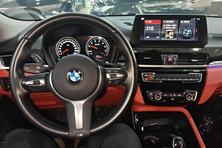Used BMW X2 2022 sDrive25i M Sport Package Center Console