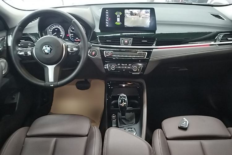 Used BMW X2 2022 sDrive25i M Sport Package Center Console