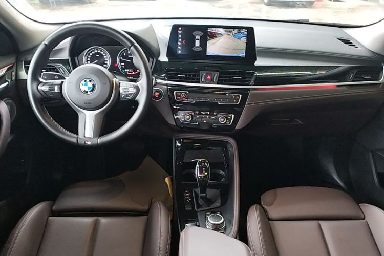 Used BMW X2 2022 sDrive25i M Sport Package Center Console