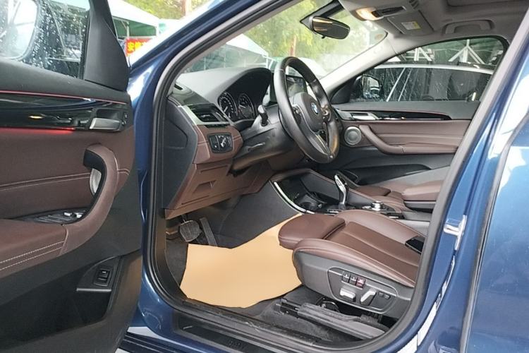 Used BMW X2 2022 sDrive25i M Sport Package Driver Seat