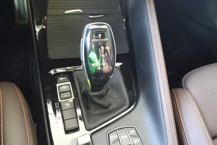 Used BMW X2 2022 sDrive25i Midnight Edition Gear Lever