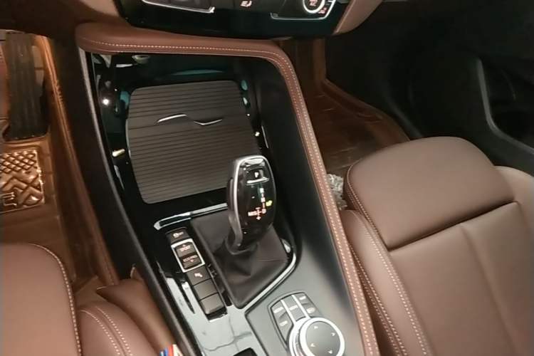 Used BMW X2 2022 sDrive25i M Sport Package Gear Lever