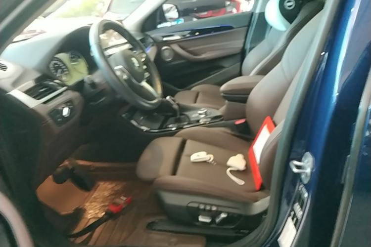 Used BMW X2 2022 sDrive25i M Sport Package Left Front Seat