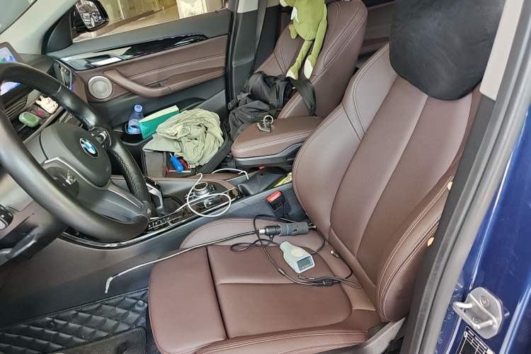 Used BMW X2 2022 sDrive25i M Sport Package Left Front Seat