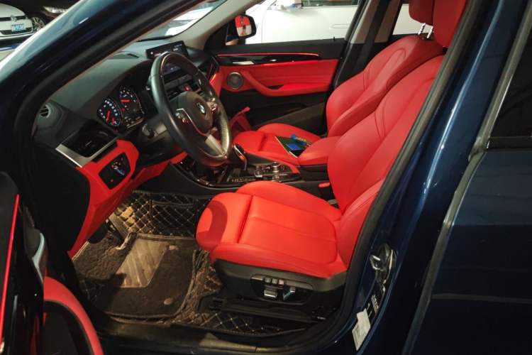 Used BMW X2 2022 sDrive25i M Sport Package Left Front Seat