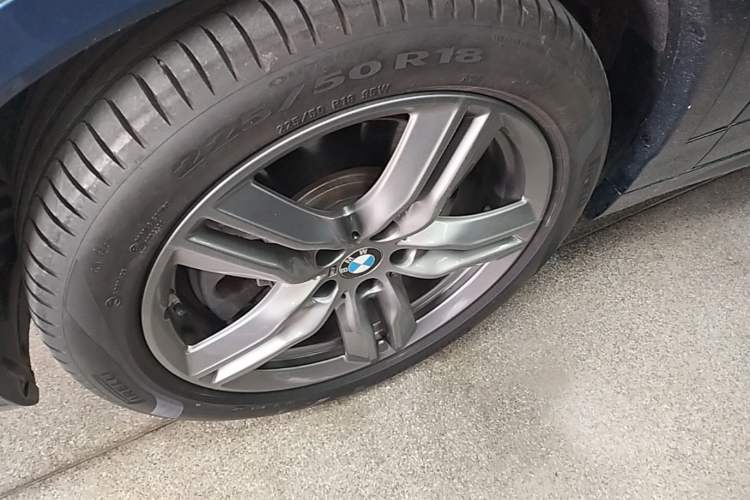 Used BMW X2 2022 sDrive25i M Sport Package Left Front Wheel Hub
