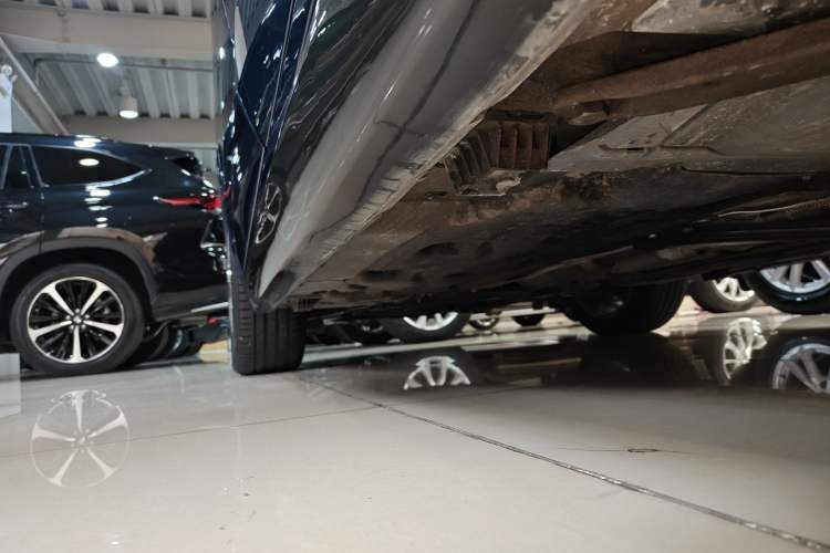 Used BMW X2 2022 sDrive25i M Sport Package Left Side Sill