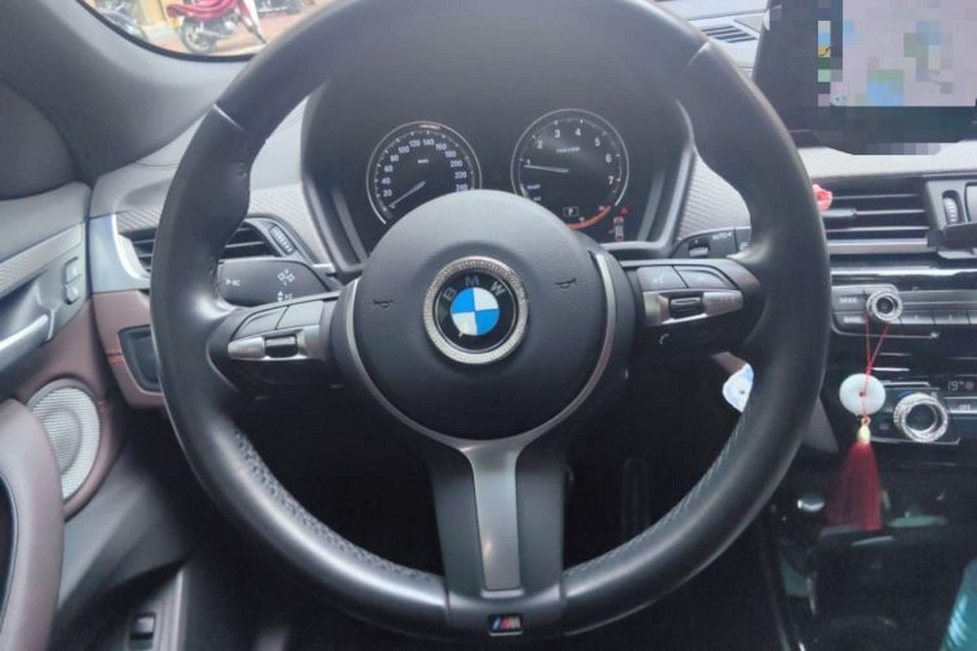 Used BMW X2 2022 sDrive25i Sport Edition Steering Wheel