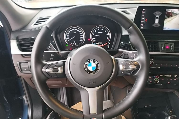 Used BMW X2 2022 sDrive25i M Sport Package Steering Wheel