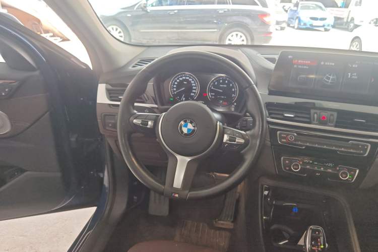 Used BMW X2 2022 sDrive25i M Sport Package Steering Wheel