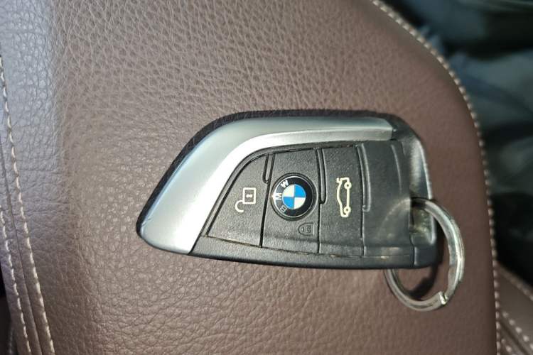 Used BMW X2 2022 sDrive25i M Sport Package Vehicle Key