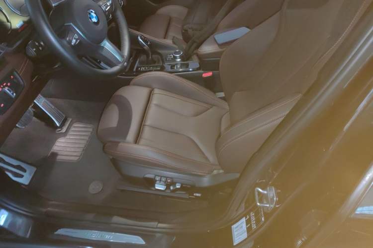 Used BMW X2 2022 sDrive25i Sport Edition Left Front Seat
